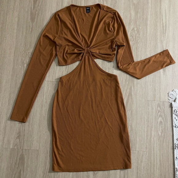 SHEIN Cut Out Bodycon Dress - Picture 3 of 3